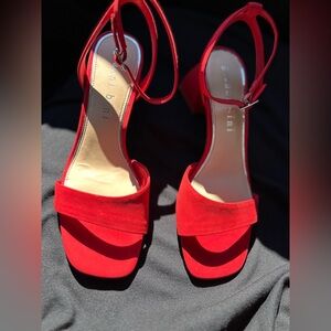 Elegant Red Heels by Gianni Bini